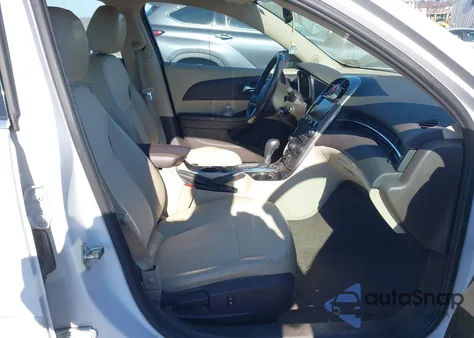 2015 Chevrolet Malibu 2Lt from USA, damaged, VIN 1G11D5SL3FF261652